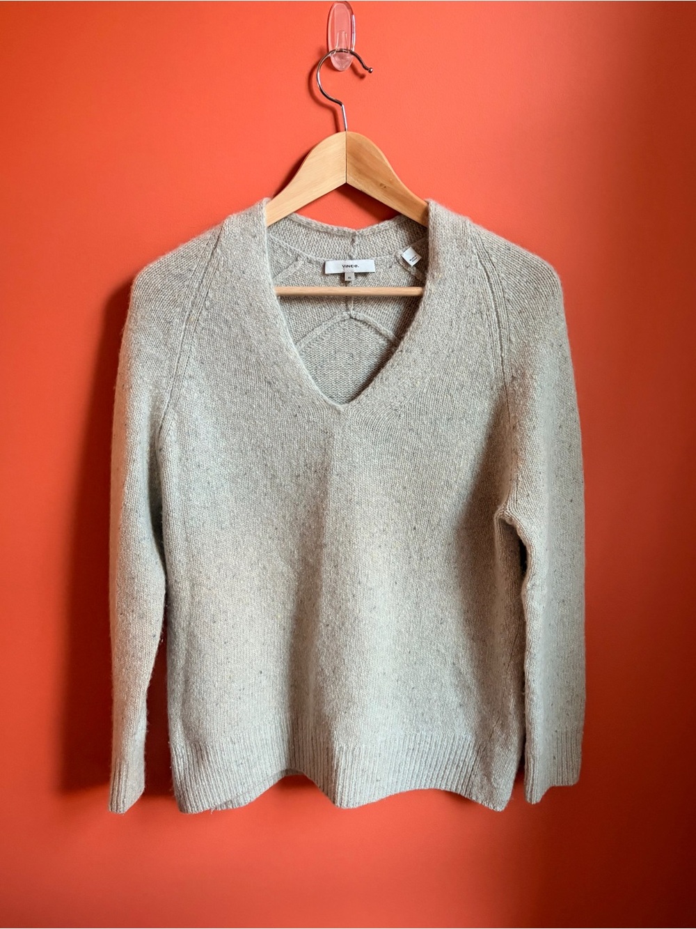 Minimalist Quiet Luxury Scandigirl vince. 100% Cashmere V Neck Sweater